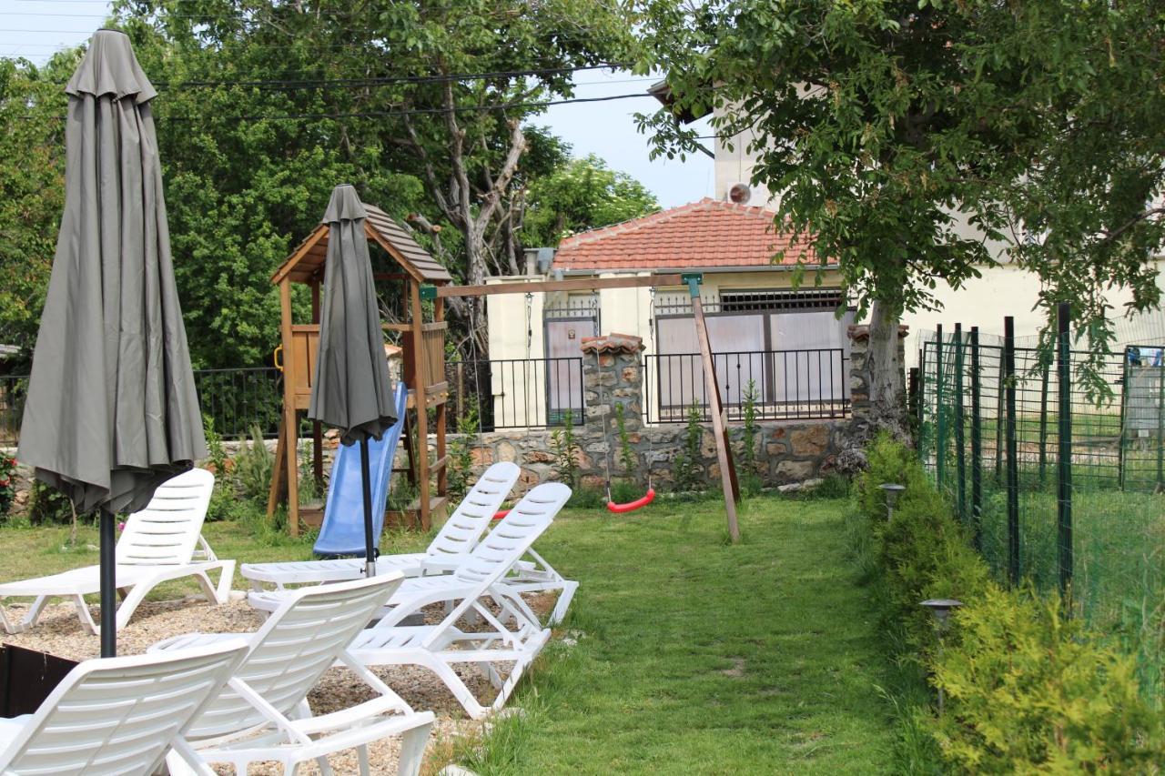 Къща За Гости Крапец Exterior foto
